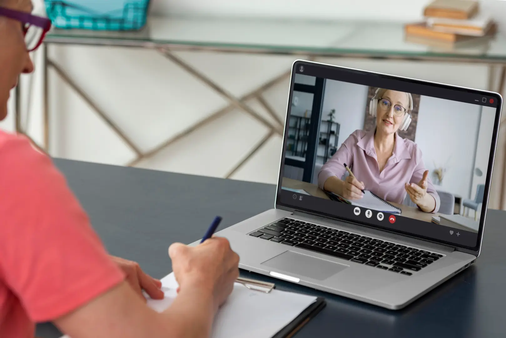 6789e90ddbeb6bb7b86c1054