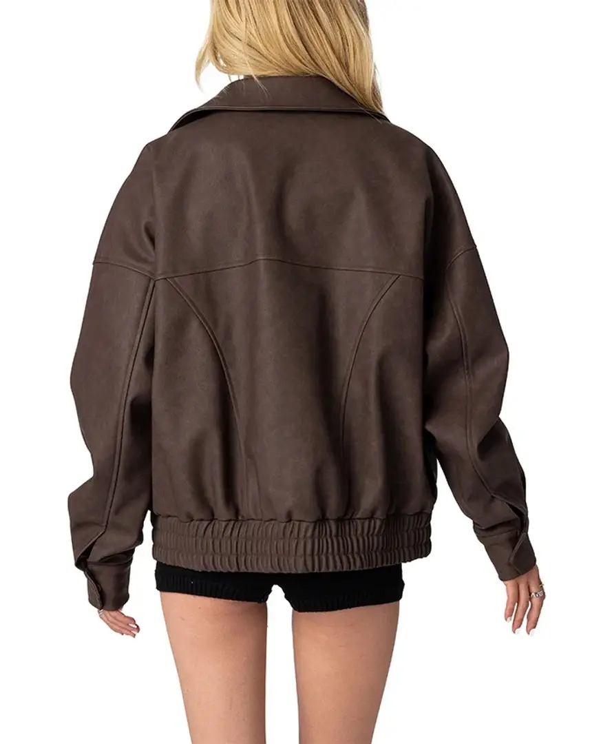 68384b8016c0d9ad659d03db