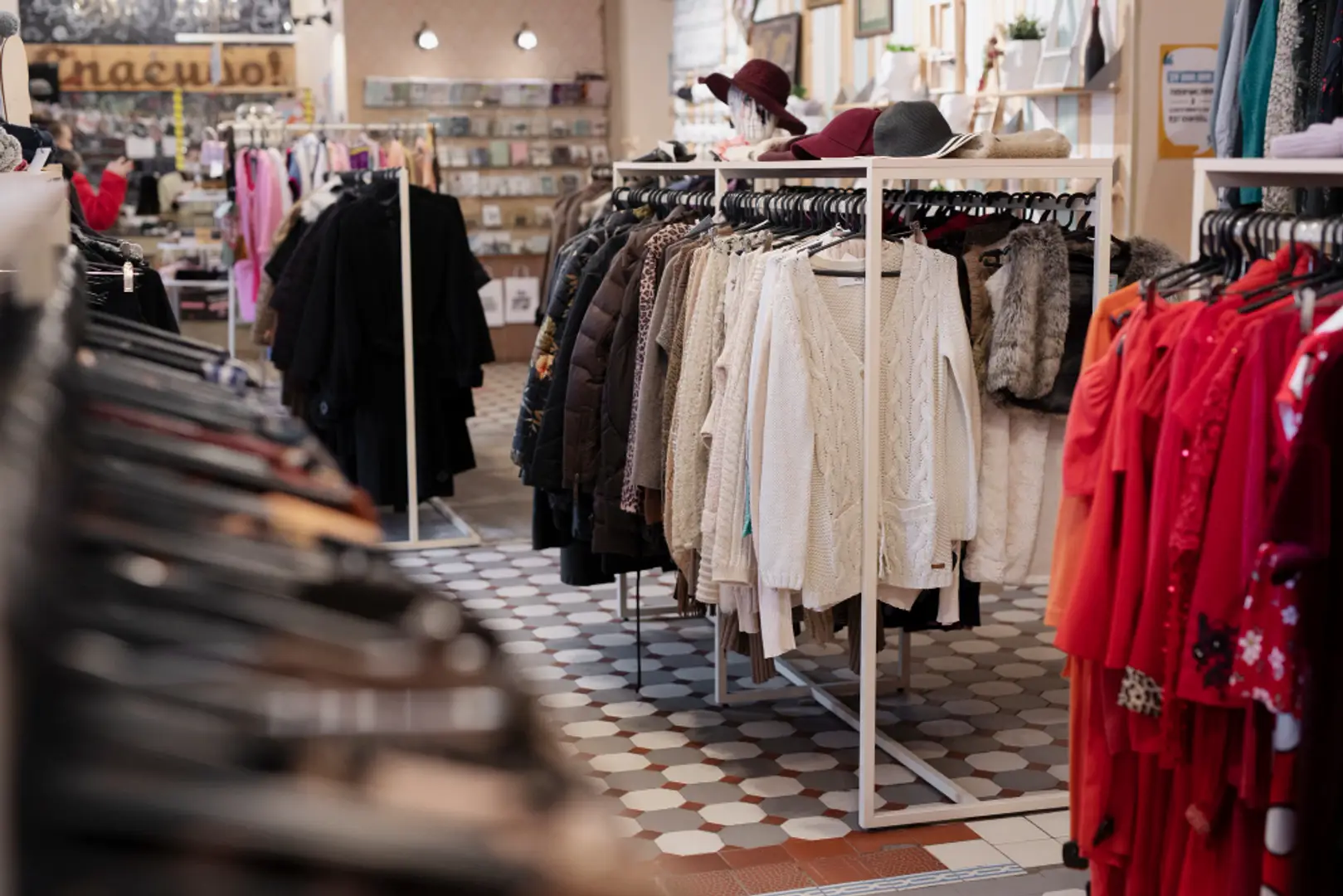 68467b11b7dc2045f2b5305b