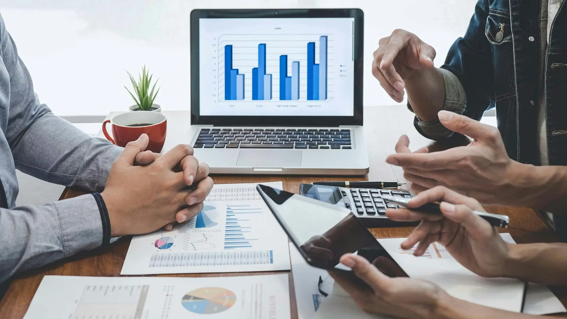 6898b6d4c5776dcfaad534c4